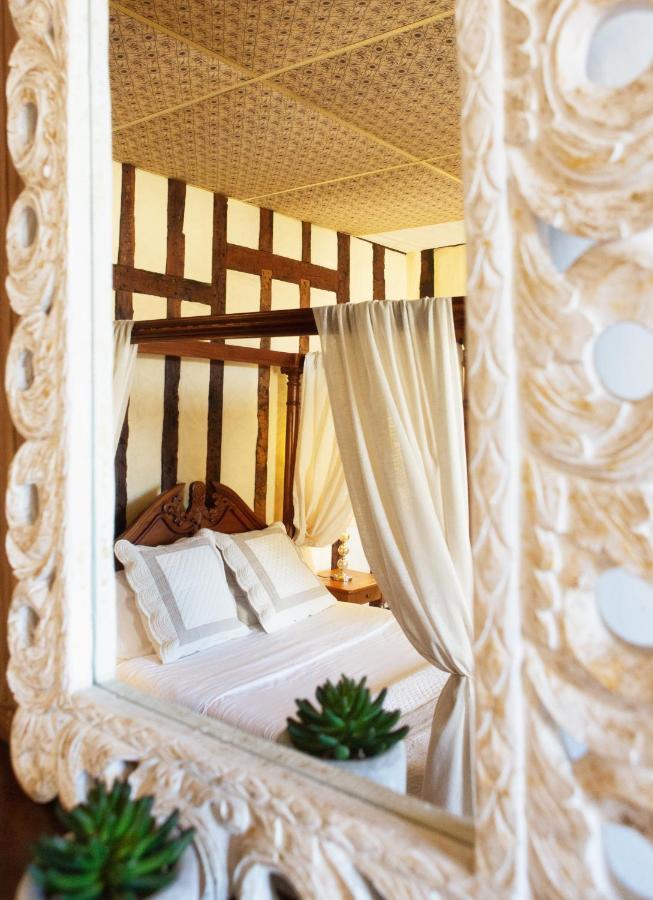 Cafe De France Bed & Breakfast Eauze Exterior foto